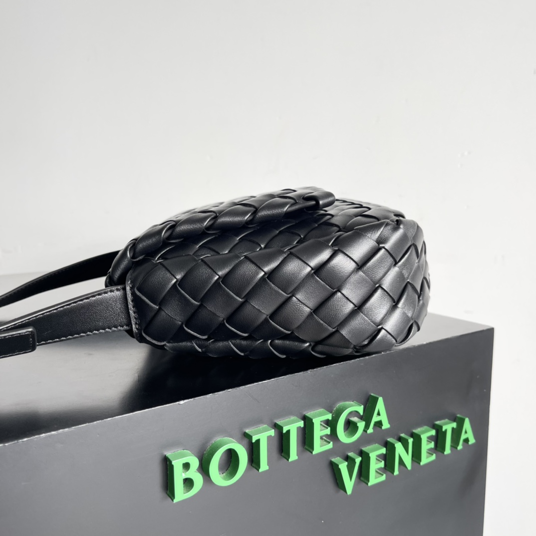 Bottega Veneta Satchel Bags